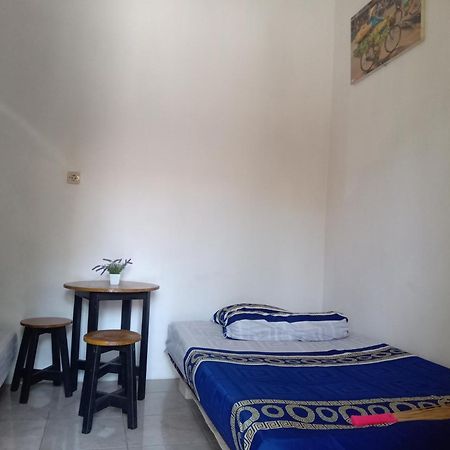 فندق Kost Backpacker سيدوارجو المظهر الخارجي الصورة